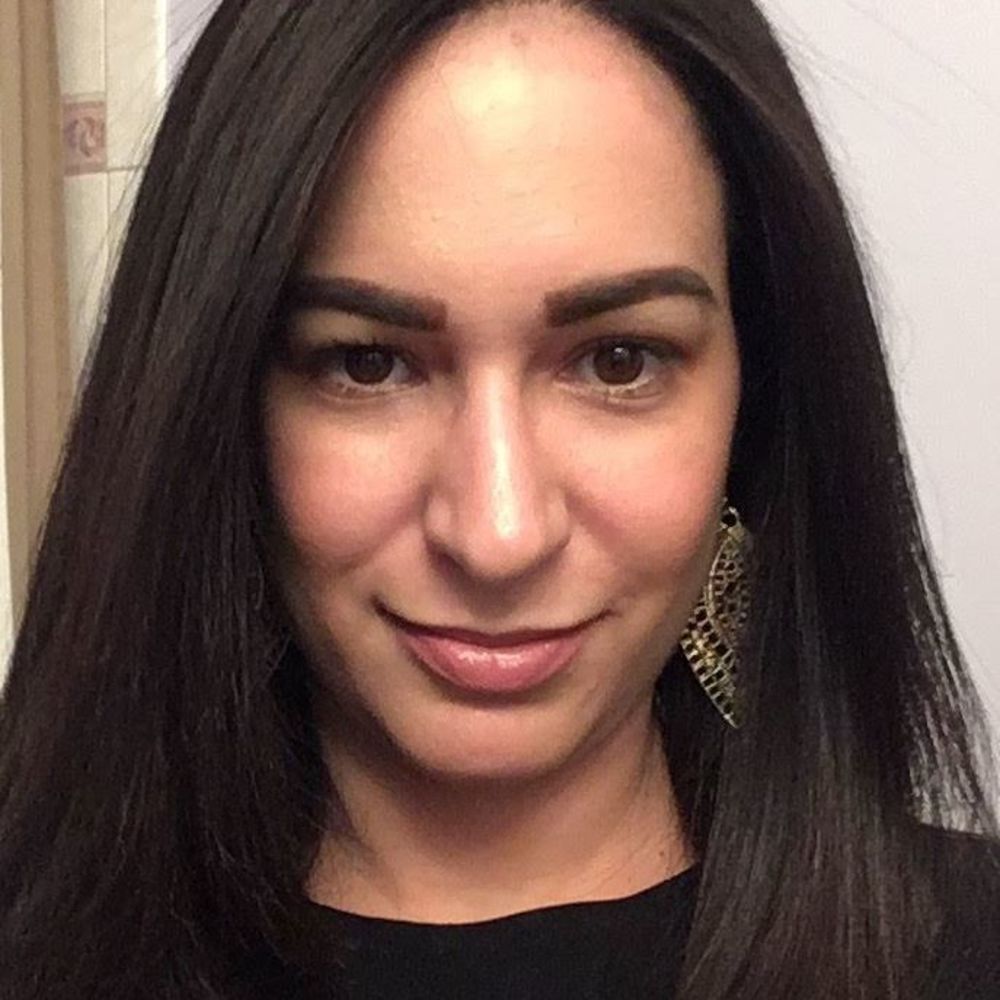 Meet your Posher, Malissa